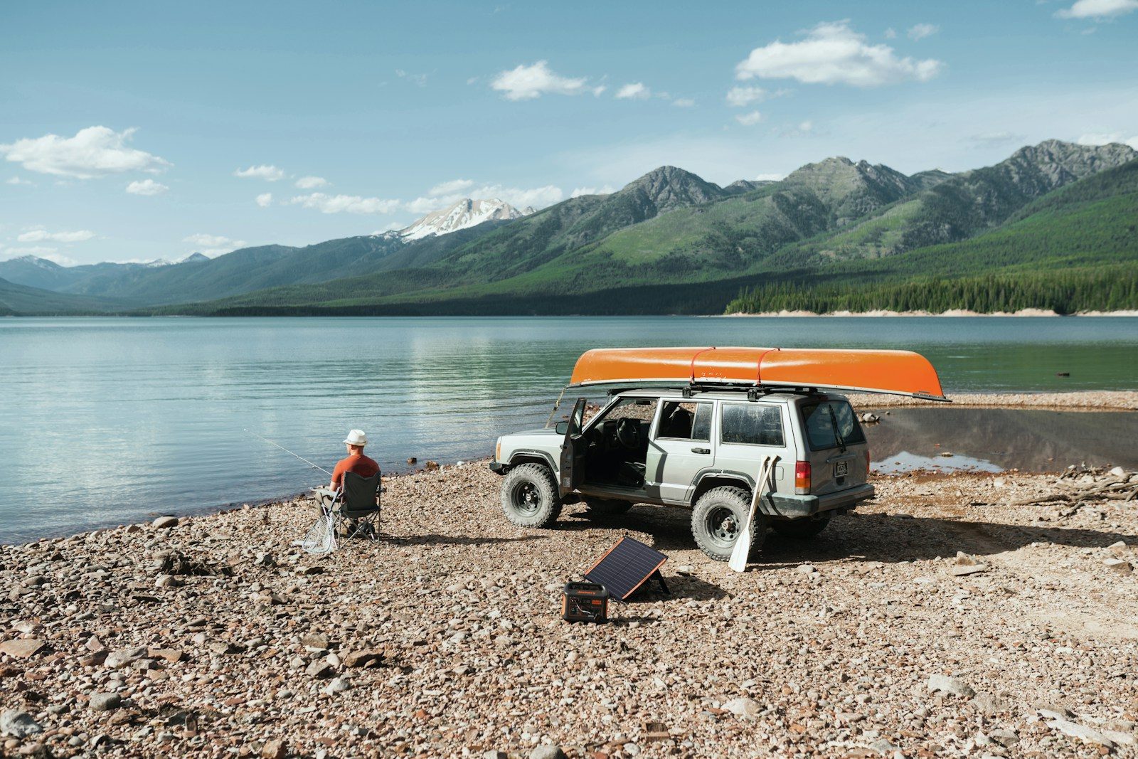 The Ultimate Beginner’s Guide to Choosing Your First Portable Power Station